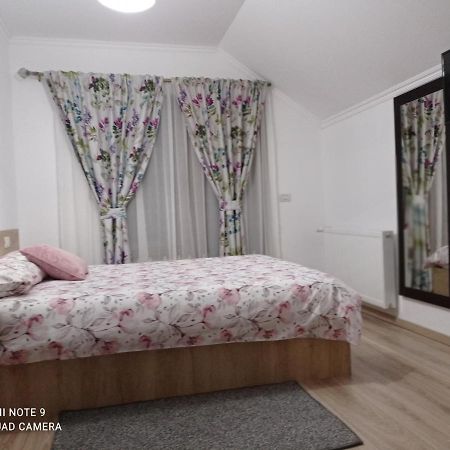 Отель La Casa Alana Вишеу-де-Жос Экстерьер фото