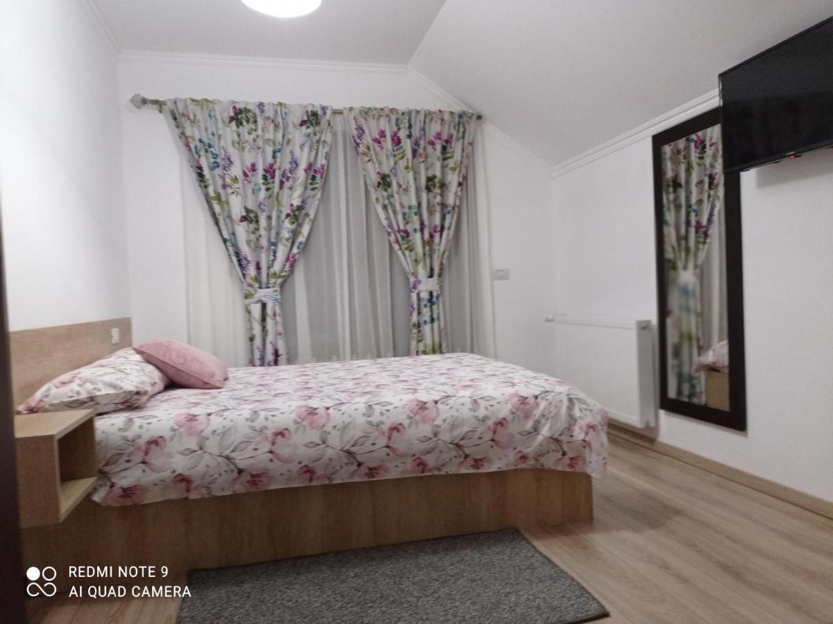 Отель La Casa Alana Вишеу-де-Жос Экстерьер фото