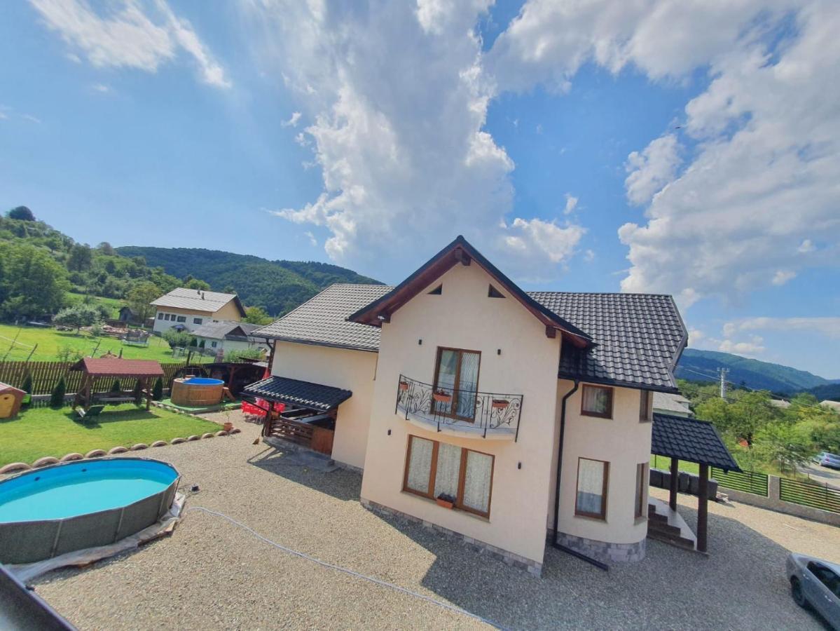 Отель La Casa Alana Вишеу-де-Жос Экстерьер фото